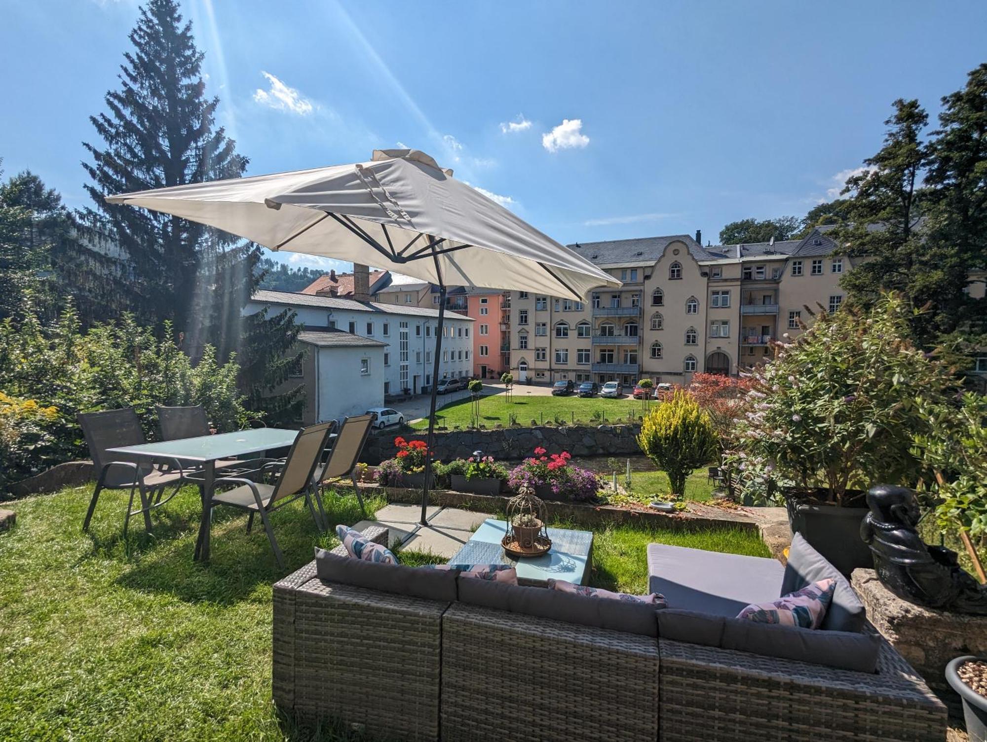 Hw3 - Urlaubsmagie - Helle, Grosse Wohnung Mit Pool Sebnitz Dış mekan fotoğraf