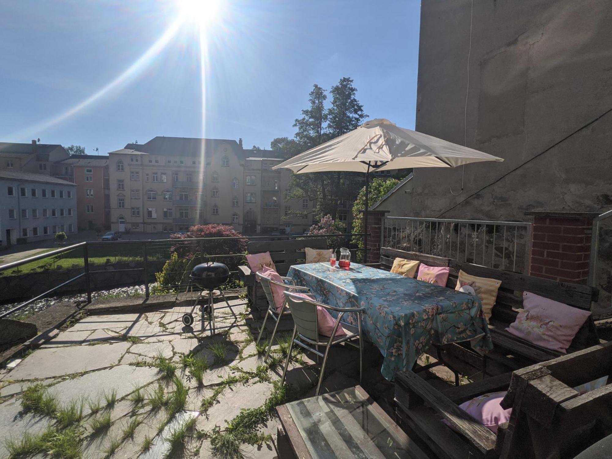 Hw3 - Urlaubsmagie - Helle, Grosse Wohnung Mit Pool Sebnitz Dış mekan fotoğraf